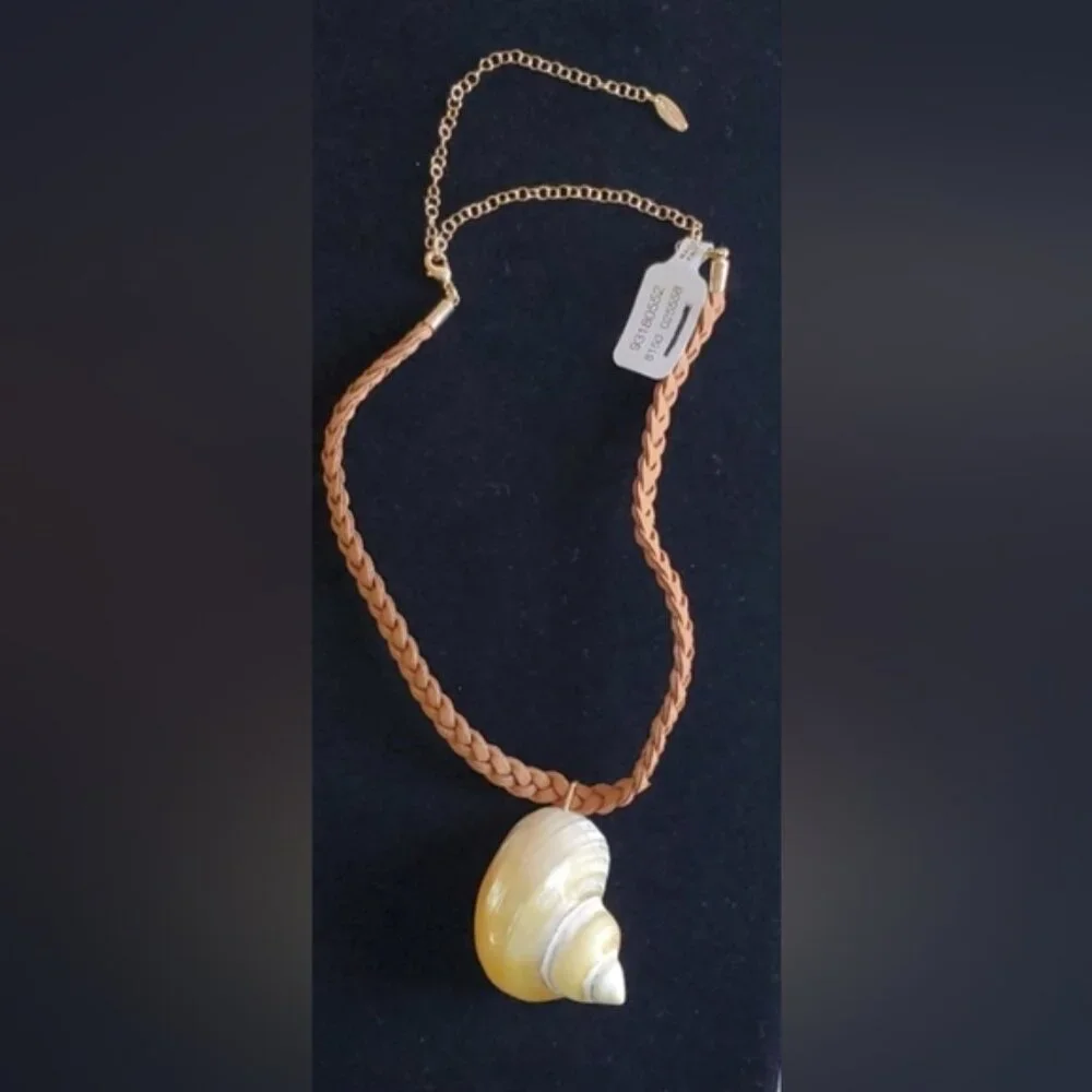 Free People “Sara” Shell Choker – Natural Shell – NWT – Boho Coastal Jewelry